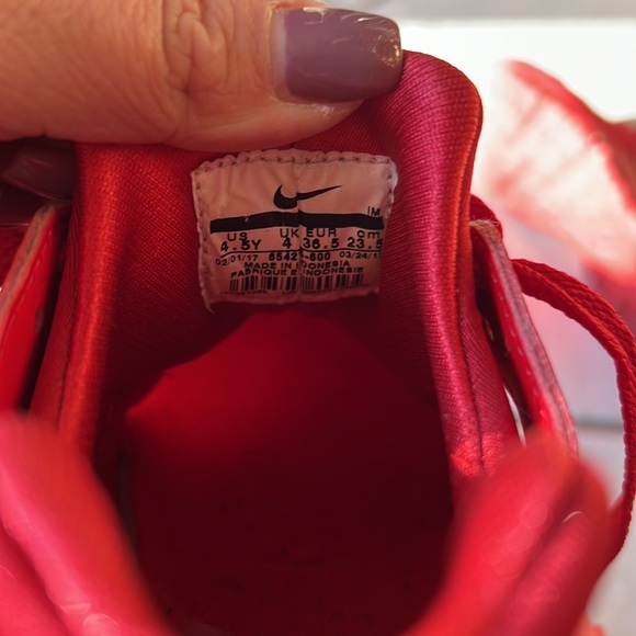 Nike ‘Huarache Run' Sneaker - Picture 10 of 16